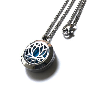 Aromajoyeria Metal (Difusor collar) Modelo "Flor de loto"